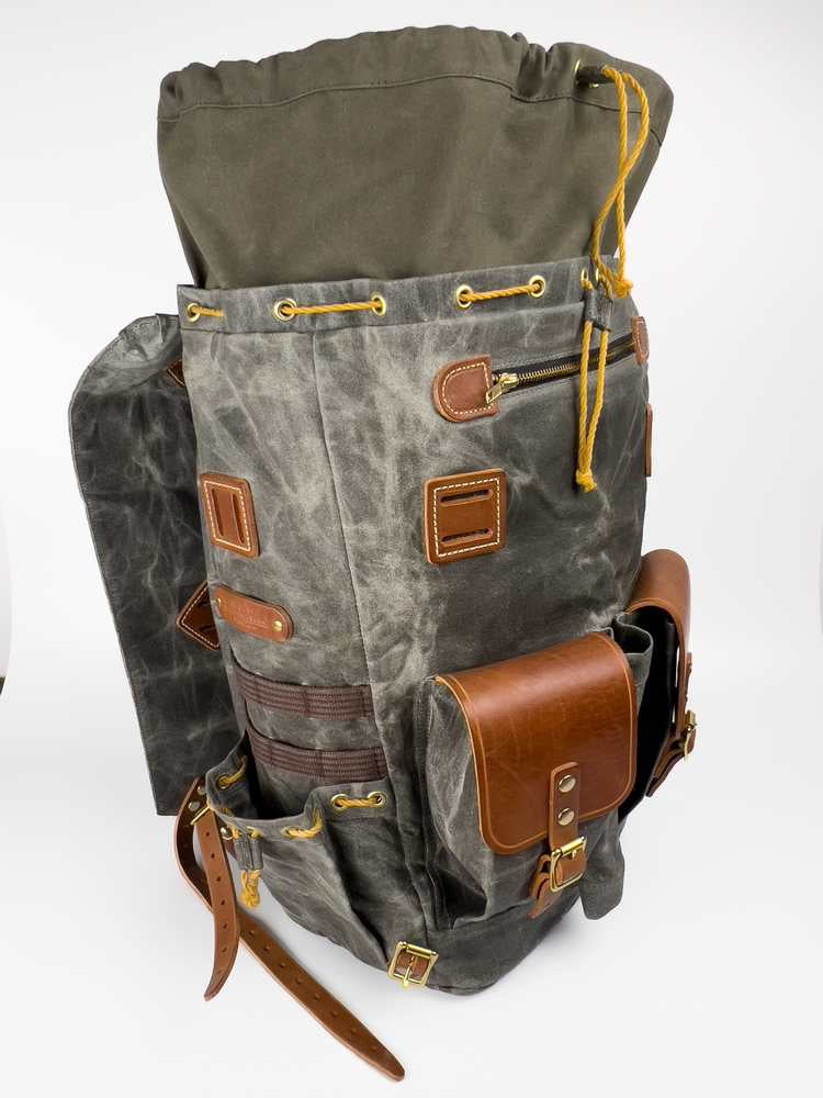 Batoh JUBÖ Bushcraft WAXED RukSak- zelený